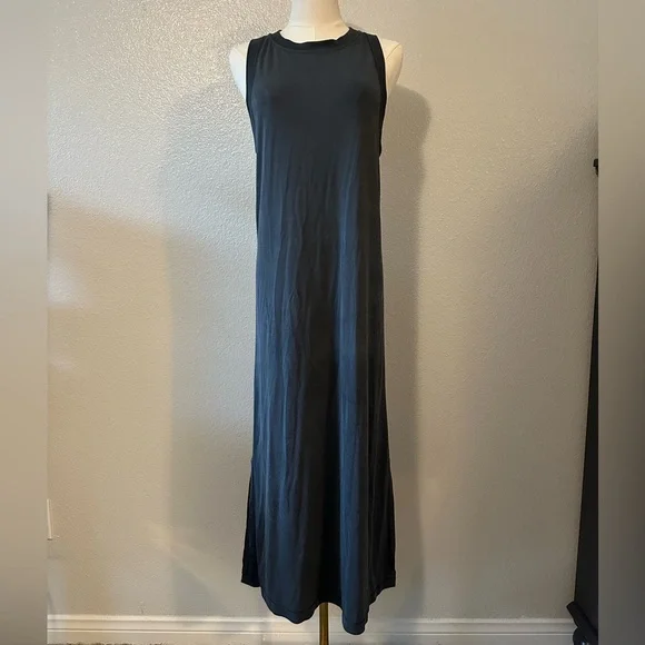Lululemon - Tank Dress - Picture 3 of 7